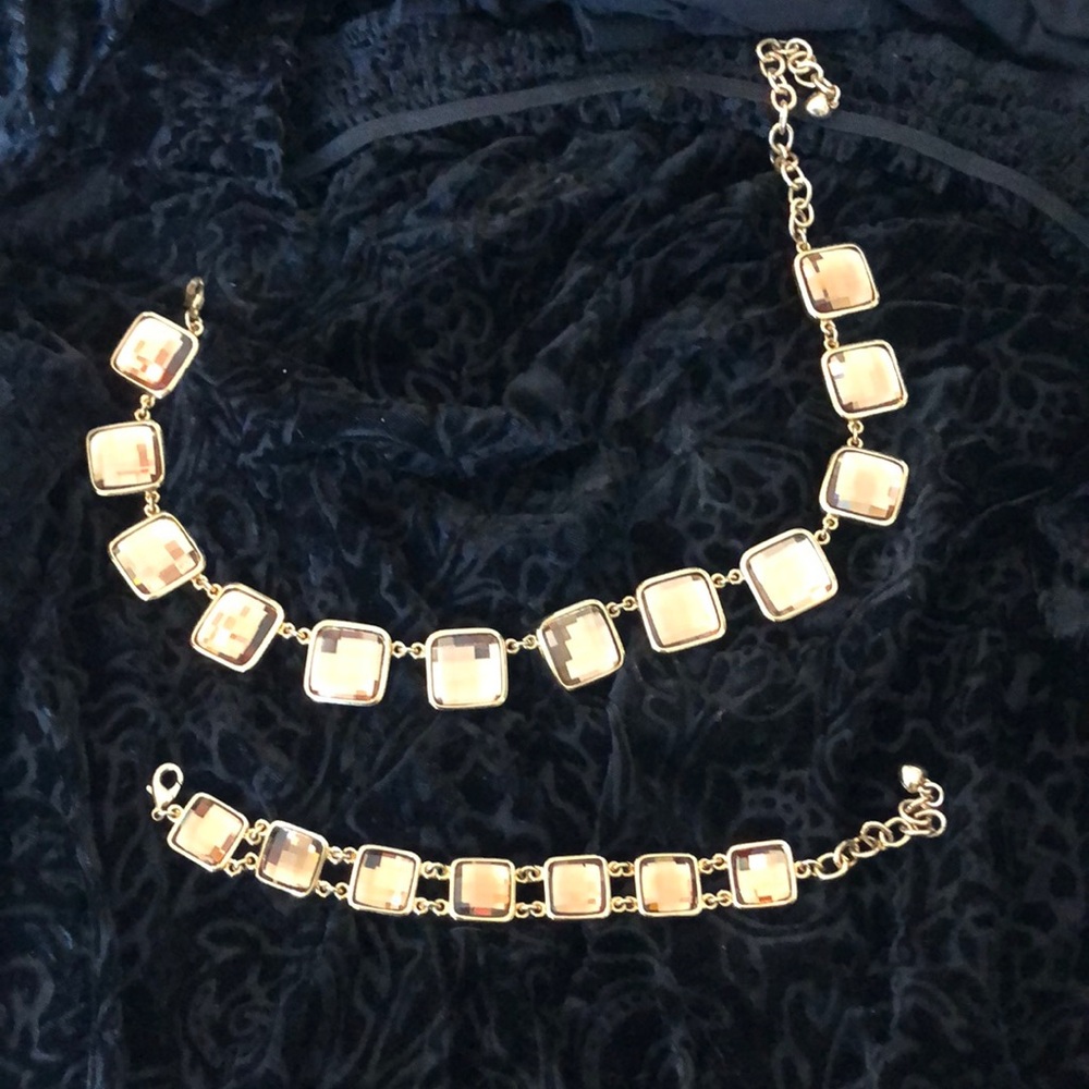 Chic Gold Square Necklace Set